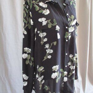 Women's Lucky Brand Black Button-down Shirt White Roses Sz XL Beautiful!